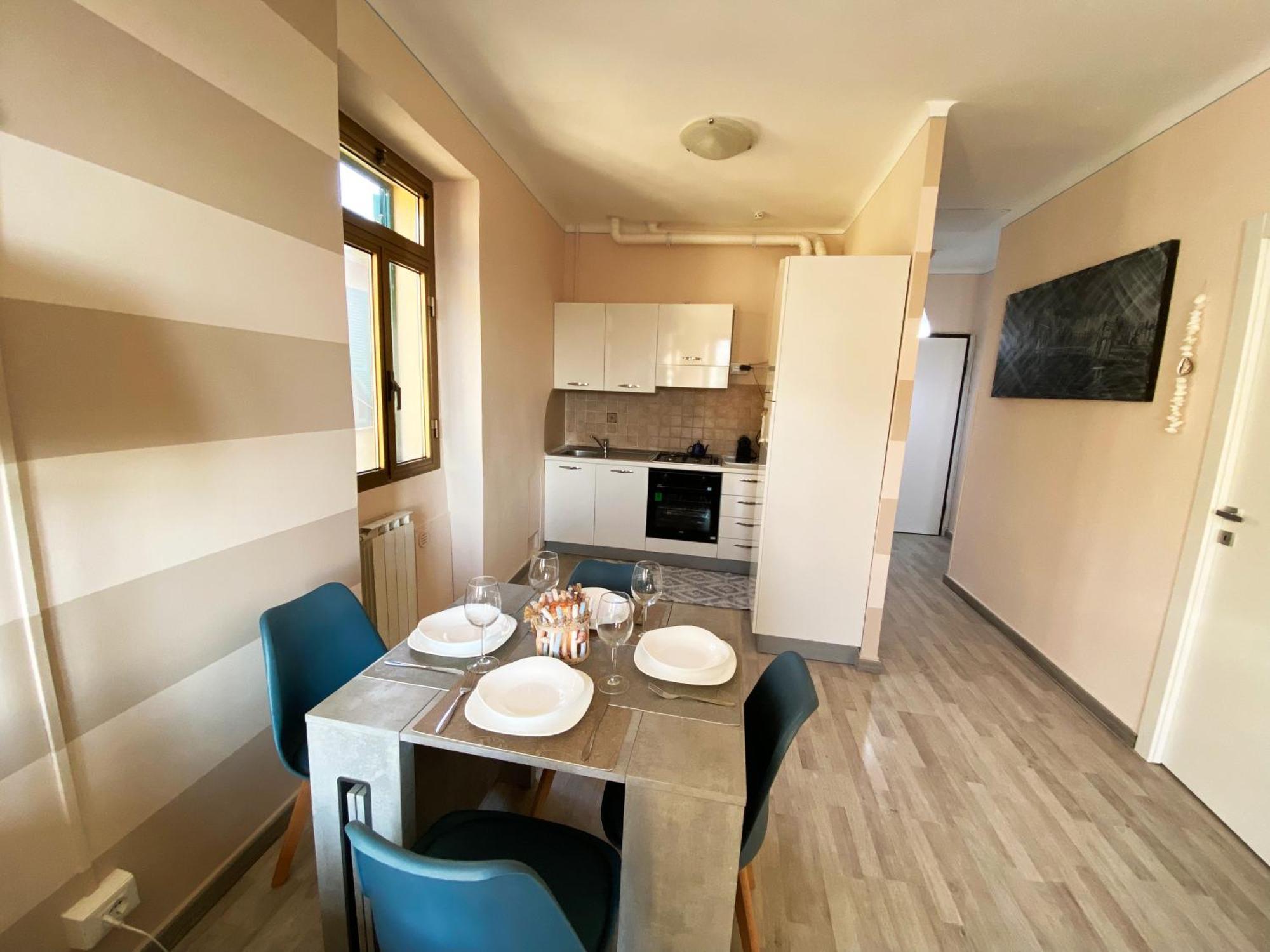 L'Eternita' E' Il Mare Mischiato Col Sole Rimbaud Apartment Ventimiglia Exterior foto